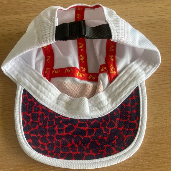 New Shredders Digest Cycling Cap Hat White - Picture 5 of 9